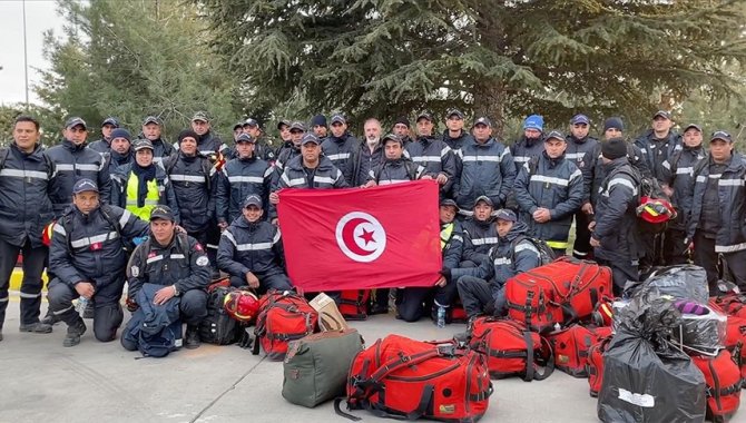 Türkiye'ye gelen Tunus arama kurtarma ekibi: “Felaket bölgesindeki dayanışmadan çok etkilendik”