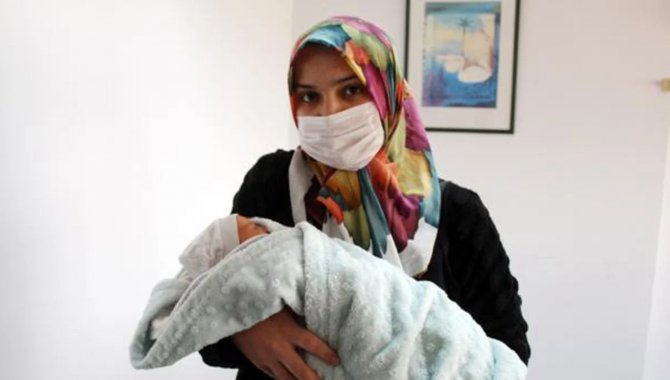 Antalya'ya gelen depremzede 6 hamile kadın, Akdeniz Üniversitesi Hastanesinde doğum yaptı