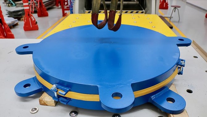 Depremin enerjisini sönümleyen sismik izolatörler binaların hasar görmesini engelliyor