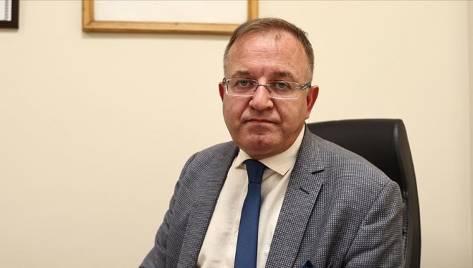 Ruh sağlığı uzmanı Prof. Dr. Konuk depremin insanlar üzerindeki etkilerini değerlendirdi: