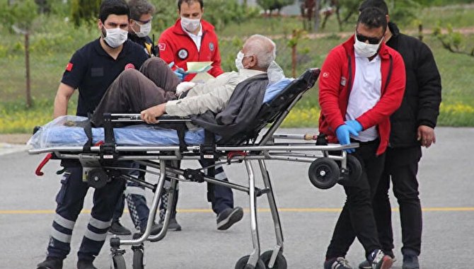 Antalya'da 65 yaş üstü hastaların sıra beklememesi için acil serviste geriatri polikliniği açıldı