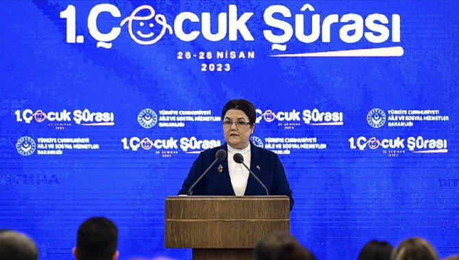 Aile ve Sosyal Hizmetler Bakanı Yanık, "1. Çocuk Şurası"nın açılışında konuştu: