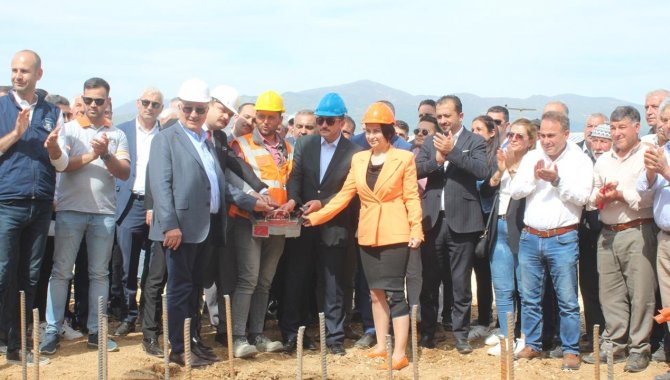 İzmir'de Kiraz Devlet Hastanesinin temeli atıldı