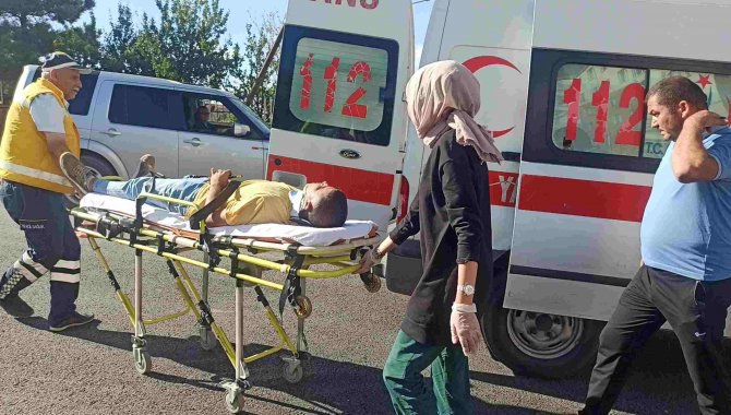 Samsun'da hafif ticari aracın çarptığı engelli ağır yaralandı