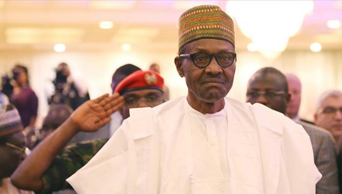Nijerya Devlet Başkanı Buhari, İngiltere gezisini diş tedavisi nedeniyle uzattı