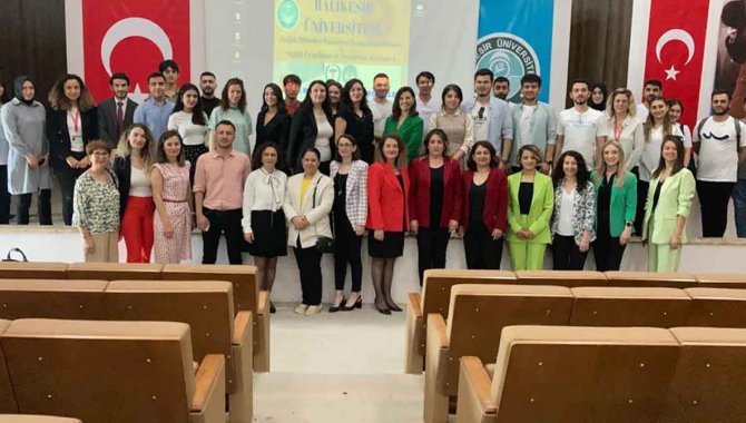 Balıkesir Üniversitesinde "Dünya Hemşireler Haftası" etkinliği düzenlendi