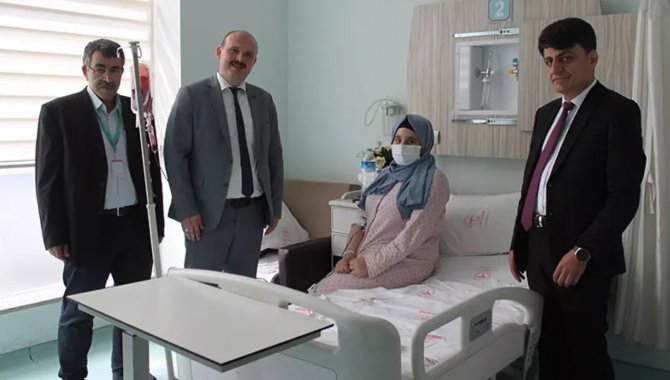 Bursa'da yapay kalp kapağı kırılan hasta anjiyo ile şifa buldu