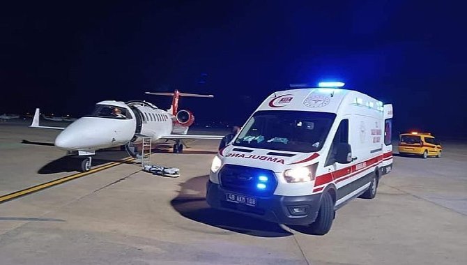 Fethiye'de salça kazanına düşen 2 yaşındaki bebek, ambulans uçakla İstanbul'a gönderildi