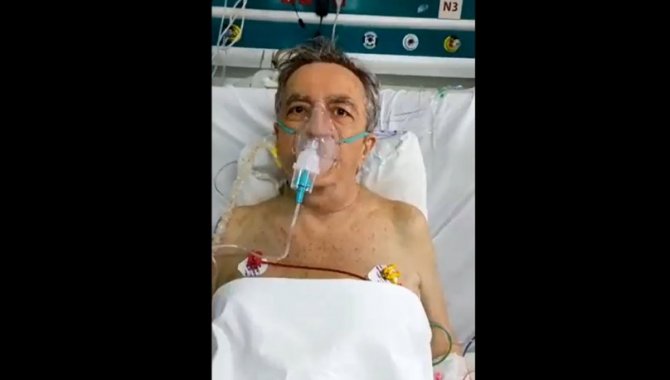Bakan Koca, Türkiye'de akciğer nakli yapılan en yaşlı hastanın durumunun iyi olduğunu açıkladı