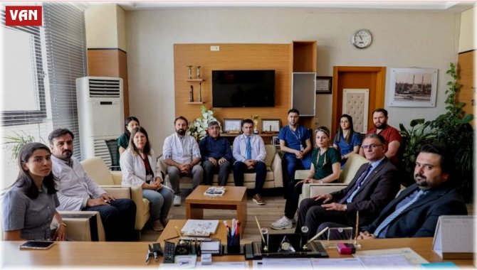 Vali Ozan Balcı, Van Eğitim ve Araştırma Hastanesini ziyaret etti