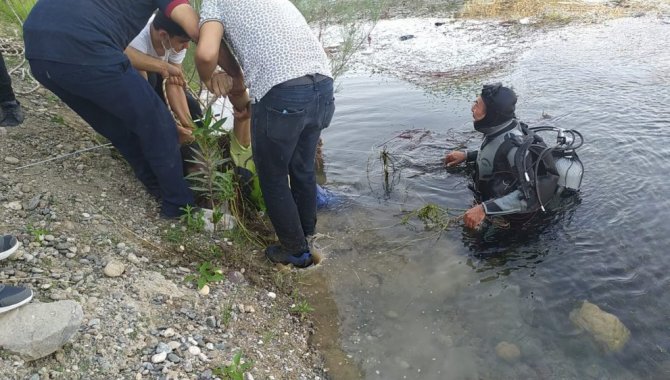 Kahramanmaraş'ta serinlemek için gölete giren 2 genç boğuldu