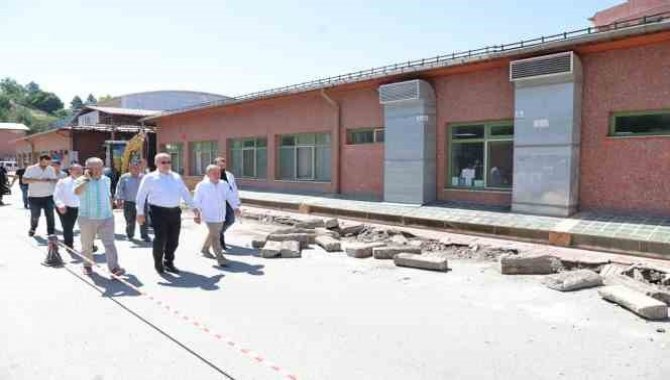 Sivas Devlet Hastanesinin çevresi yenileniyor