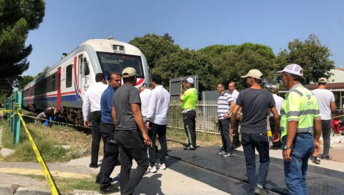 Aydın'da trenin çarptığı işitme engelli hayatını kaybetti