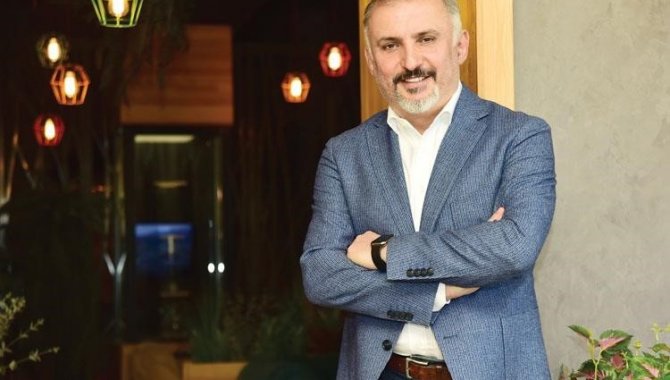 Dr. Ömer Faik Sağun: "Horlama Evliliği Bitiriyor"