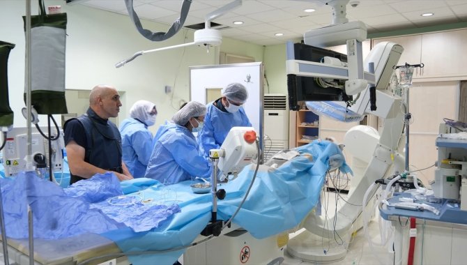 SCÜ'de "Nöroradyoloji" operasyonu yapıldı