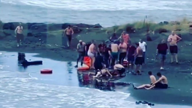 Trabzon'da boğulma tehlikesi geçiren 6 kişiden biri kayboldu