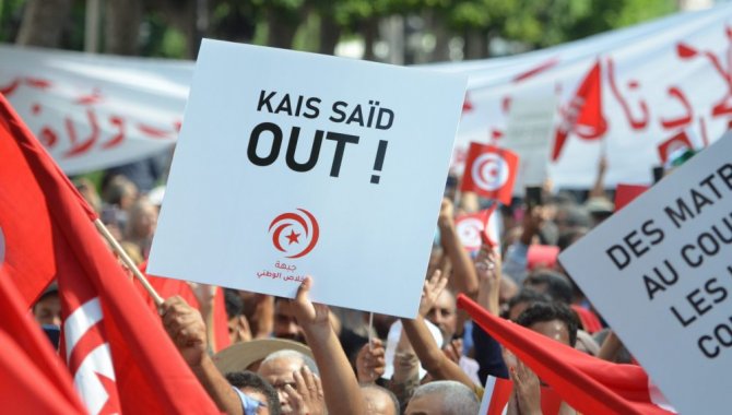 Cumhurbaşkanı Kays Said'in göçmen karşıtı söylemleri Tunus'ta