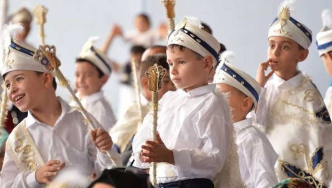 Uzmanından Sünnet Hakkında Merak Edilenler