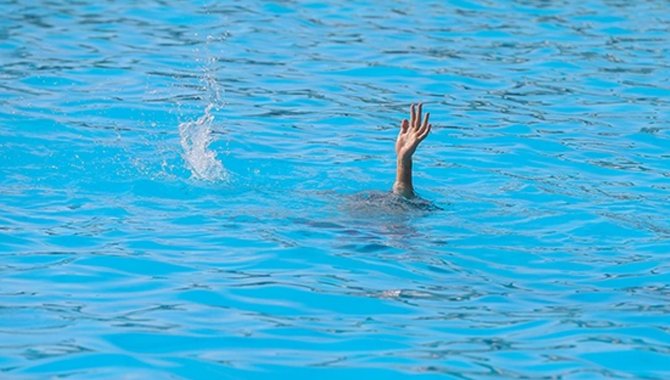 Muğla'da yüzerken fenalaşan kişi öldü