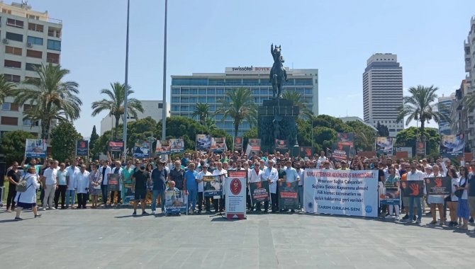 İzmir'de veteriner hekimler "şiddete karşı" iş bıraktı