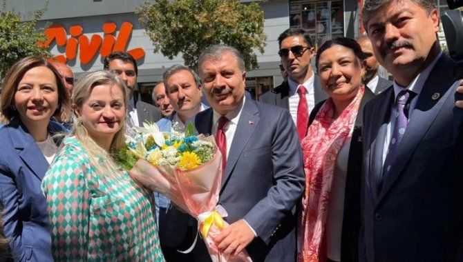 AK Parti Kırşehir İl Başkanı Ünsal, sağlık yatırımları hakkında bilgi verdi