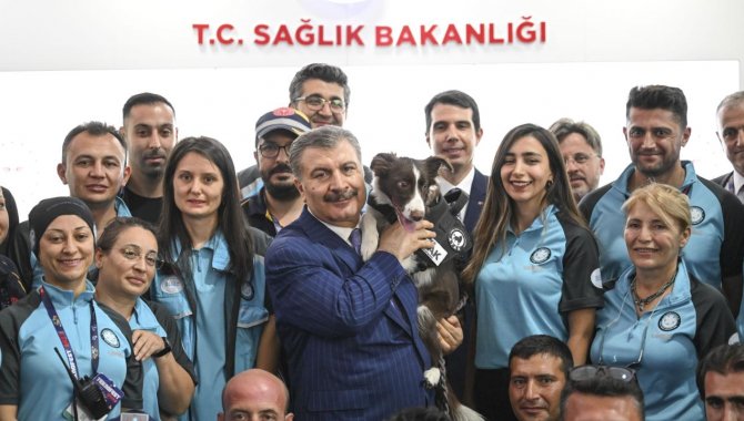 Sağlık Bakanı Koca TEKNOFEST'i ziyaret etti