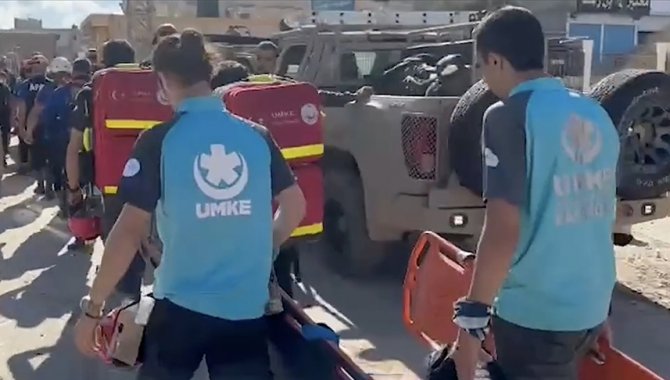 Sel felaketinden etkilenen Libya'ya 148 sağlık çalışanı daha gönderilecek