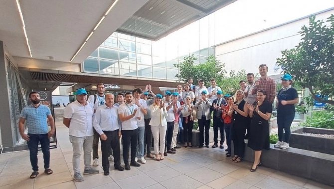 Adana'da "Dumansız Üniversite" yürüyüşünde sigaranın zararları anlatıldı