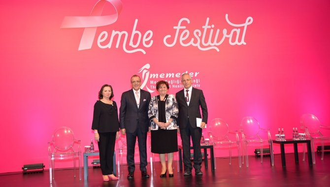 İstanbul'da meme kanseri farkındalığı için "Pembe Festival" düzenlendi