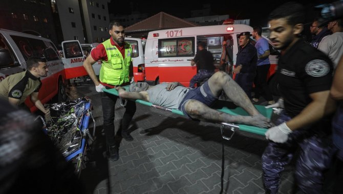 İsrail Gazze Şeridi'nde 4 sağlık çalışanını öldürdü