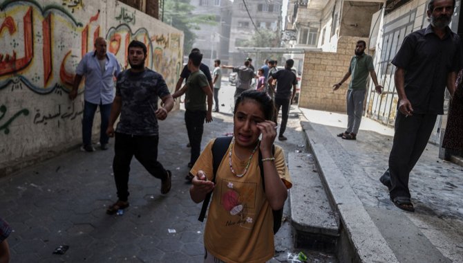 İsrailli hak örgütü B'tselem: Gazze'ye su, elektrik ve gıdanın kesilmesi savaş suçudur