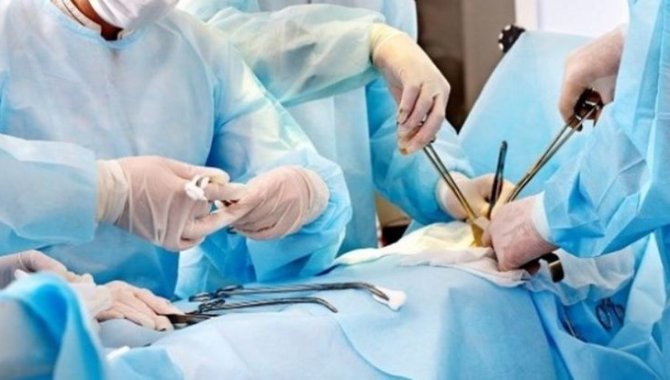 Çorum'da hastasından ameliyat parası aldığı iddia edilen doktor tutuklandı