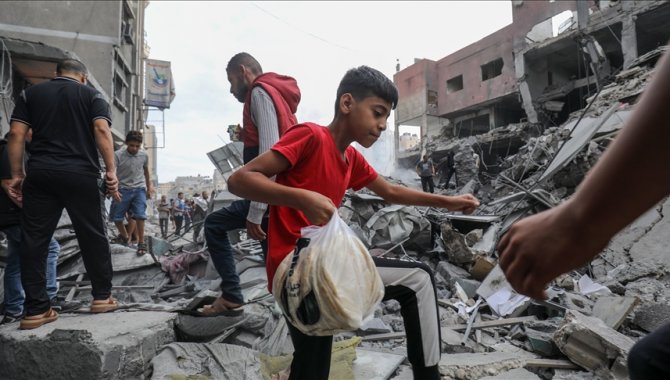 Guterres: "Yakıt, gıda, su dahil hayati önem taşıyan malzemelerin Gazze'ye girmesine izin verilmeli"