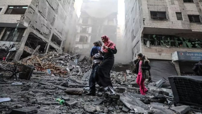 Gazze'deki Sağlık Bakanlığı: İsrail saldırılarında vurulanların yüzde 60'ı kadın ve çocuk