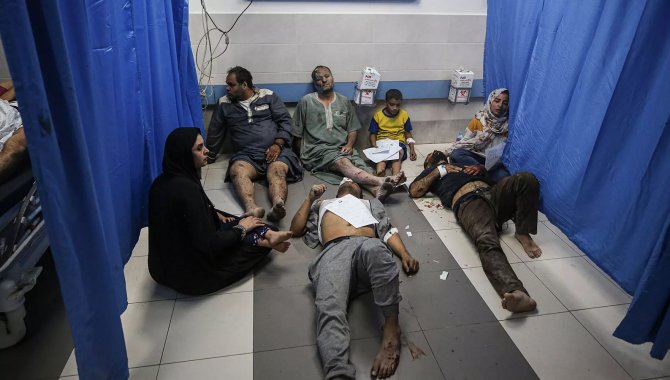 İsrail ordusu Gazze'deki Kudüs Hastanesi'nin yerel saat 16.00'ya kadar boşaltılmasını istedi