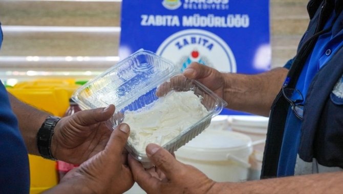 Mersin'de menşei belli olmayan gıda ürünlerine el konuldu