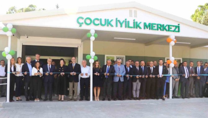 Adana'da depremzede çocuklar için "Çocuk İyilik Merkezi" açıldı
