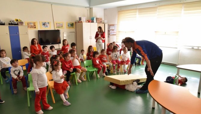 AFAD çocuklara afet farkındalık eğitimi verdi