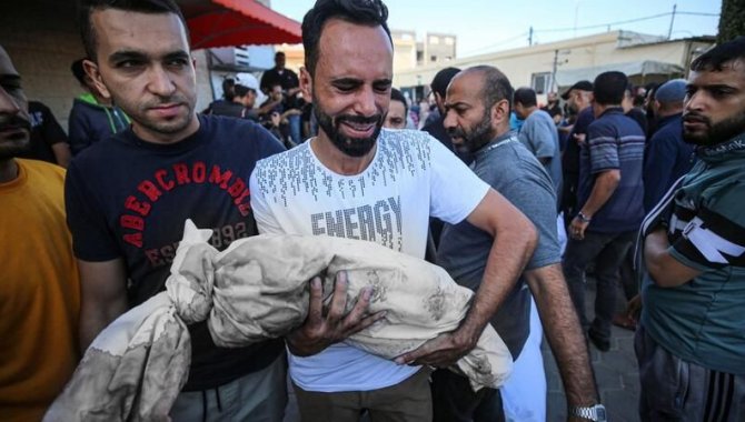 BM: Gazze'de anne ve yenidoğan ölümlerinin artmasını bekliyoruz