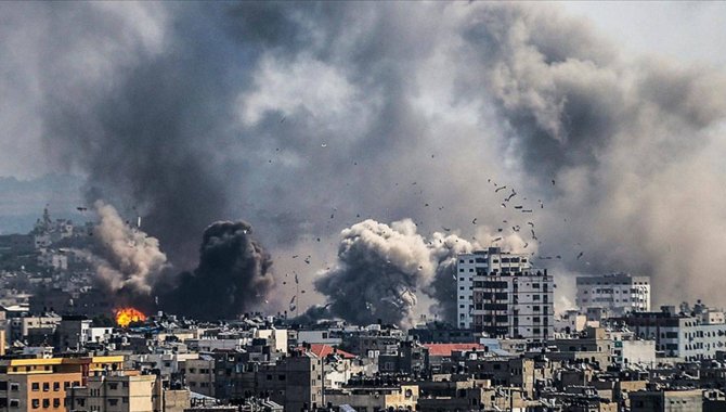 Filistin: Netanyahu, sivillerin korunması çağrılarına hastane ve okulları bombalayarak yanıt veriyor