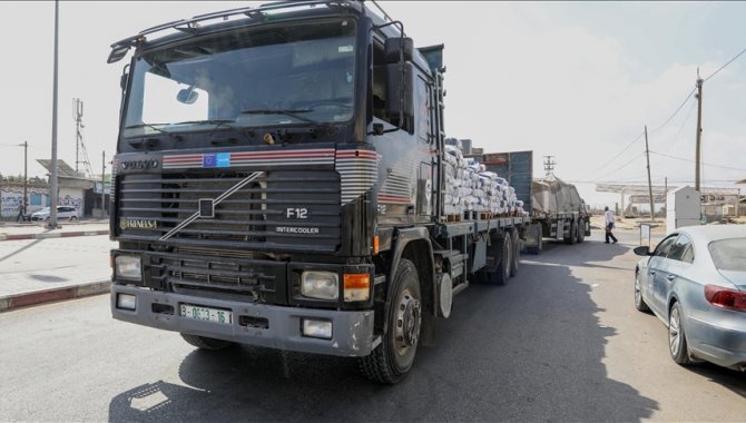 Filistin Kızılayı: 47 yardım tırı daha Gazze'ye giriş yaptı