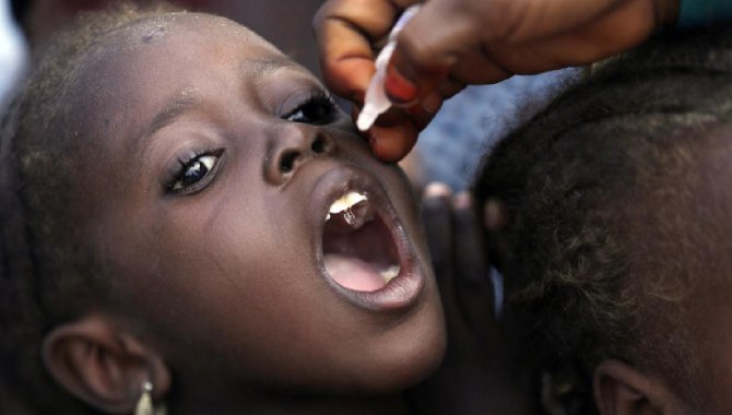 Kamerun'da 3 milyon bebek ve çocuğa, çocuk felci aşısı yapılacak