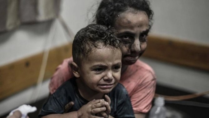 İngiliz milletvekili Shah: Gazze'de enkazdan çıkarılan çocuklar 'Mezarlığa mı götürülüyorum?' dememeli