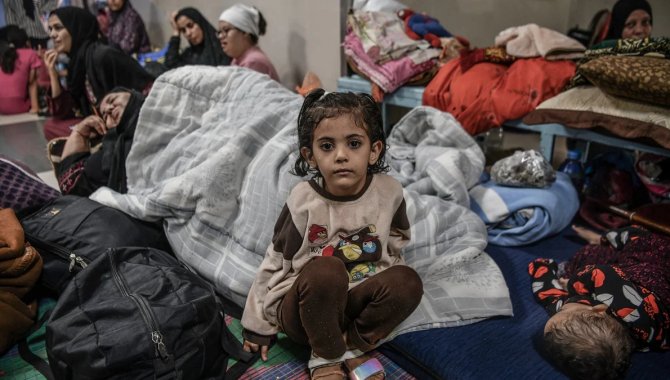 İtalya, hastanede tedaviye ihtiyaç duyan Gazzeli çocukları almaya hazır olduklarını açıkladı