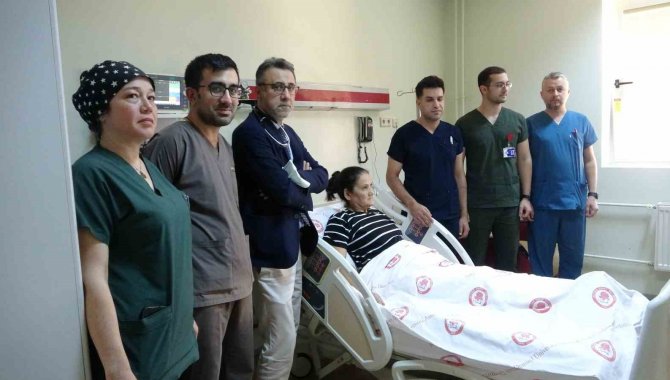 Muğla’da Yaşayan 52 Yaşındaki Kalp Hastası Kadın Isparta’da Sağlığına Kavuştu