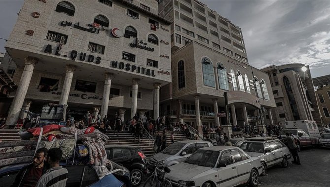 Filistin Kızılayı: Bombardıman nedeniyle Kudüs Hastanesi'ndeki hastaların tahliyesi yapılamıyor
