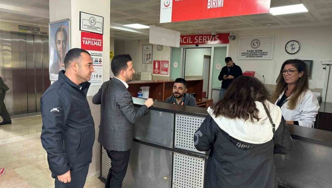 Diyarbakır’da Sendika Temsilcisi Sağlıkçılarla Bir Araya Geldi