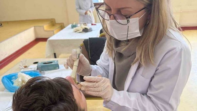 Çocuklara Ağız Ve Diş Sağlığı Taraması