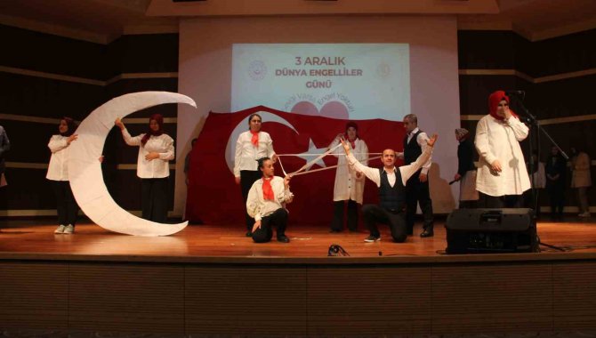 Erzurum'da "Sevgi Varsa Engel Yoktur" programı düzenlendi