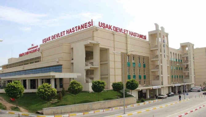 Uşak Eğitim Ve Araştırma Hastanesi Kadrosu Büyüyor